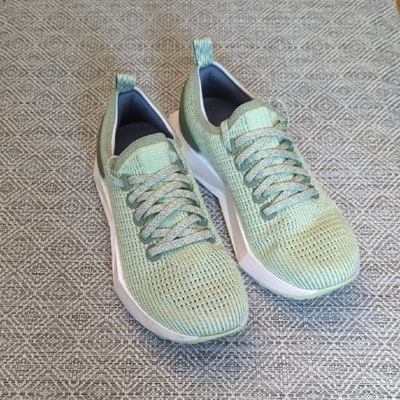allbirds Shoes - Allbirds Forage Green Tree Flyer Women's Knit Sneakers